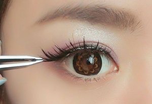 Lash Extensions - Get Long, Fuller, Sexy, Luscious Eyelashes!